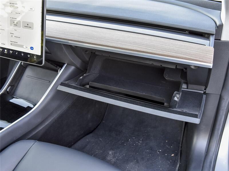 Tesla Glove Box Won’t Open